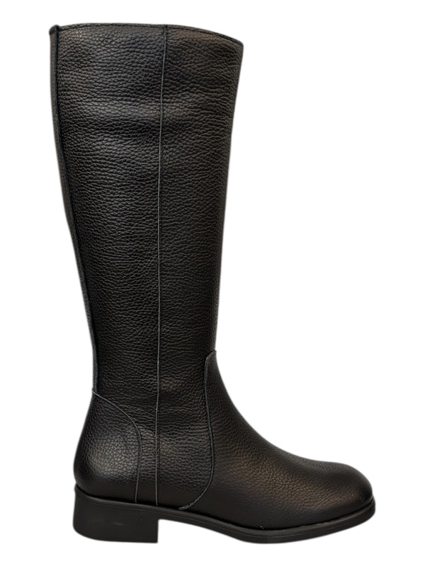 Aviaya Tall Boot - Grained Black - Limited Edition